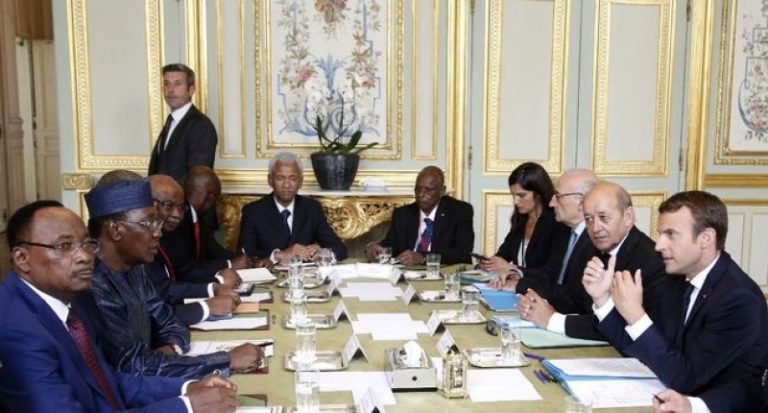Sommet de Paris sur la migration : l&rsquo;Europe déplace ses frontières en Afrique