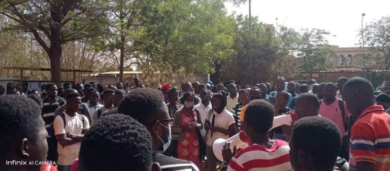 Burkina Faso : années académiques sans fin, rêves brisés